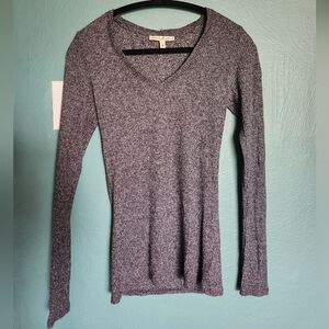 Express One Eleven Long Sleeve Ribbed V Neck Sweater